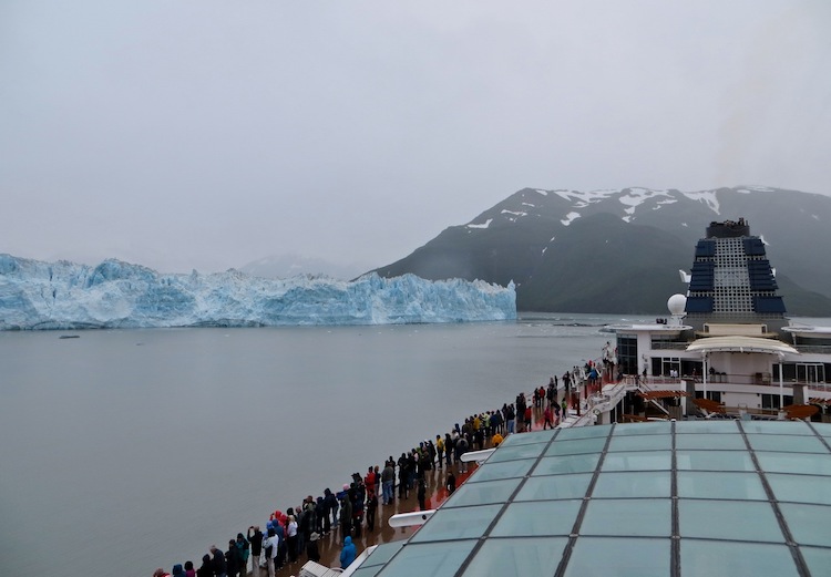 Viewing Hubbard Glacier from cruise ship