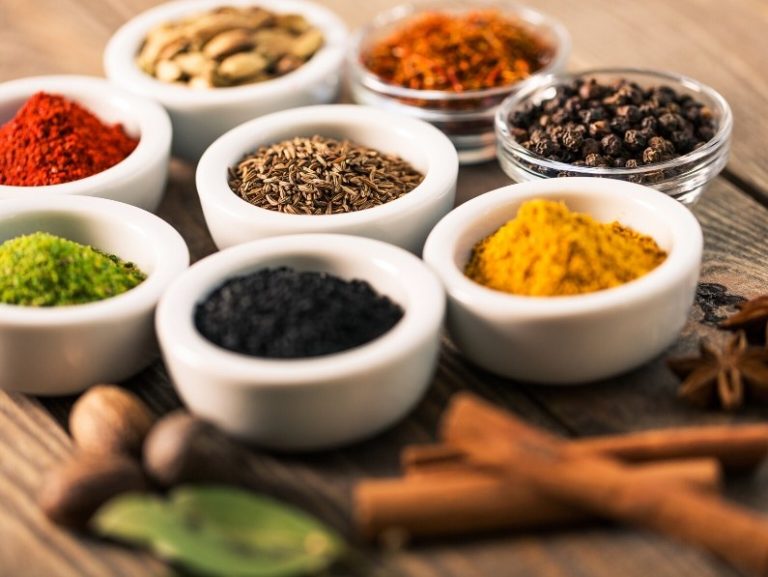 5 Ways to Save Money on Herbs and Spices