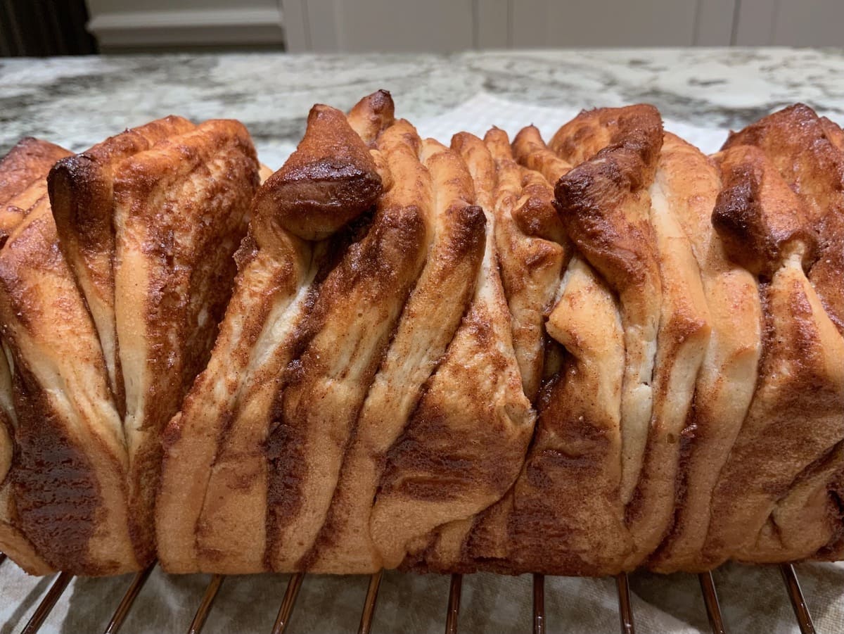 Closeup of Cinnamon Pull-Apart Bread